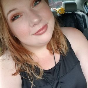 Meet your Posher, Ivy